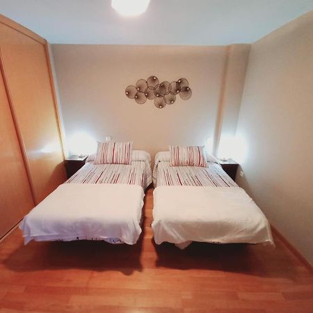 Apartamento Centrico Para 3 Con Wifi Y Garaje Tudela de Duero ภายนอก รูปภาพ