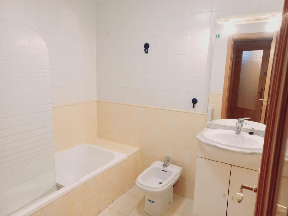 Apartamento Centrico Para 3 Con Wifi Y Garaje Tudela de Duero ภายนอก รูปภาพ