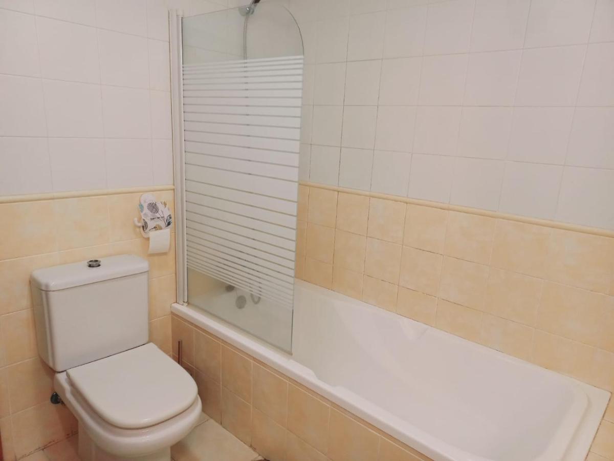 Apartamento Centrico Para 3 Con Wifi Y Garaje Tudela de Duero ภายนอก รูปภาพ